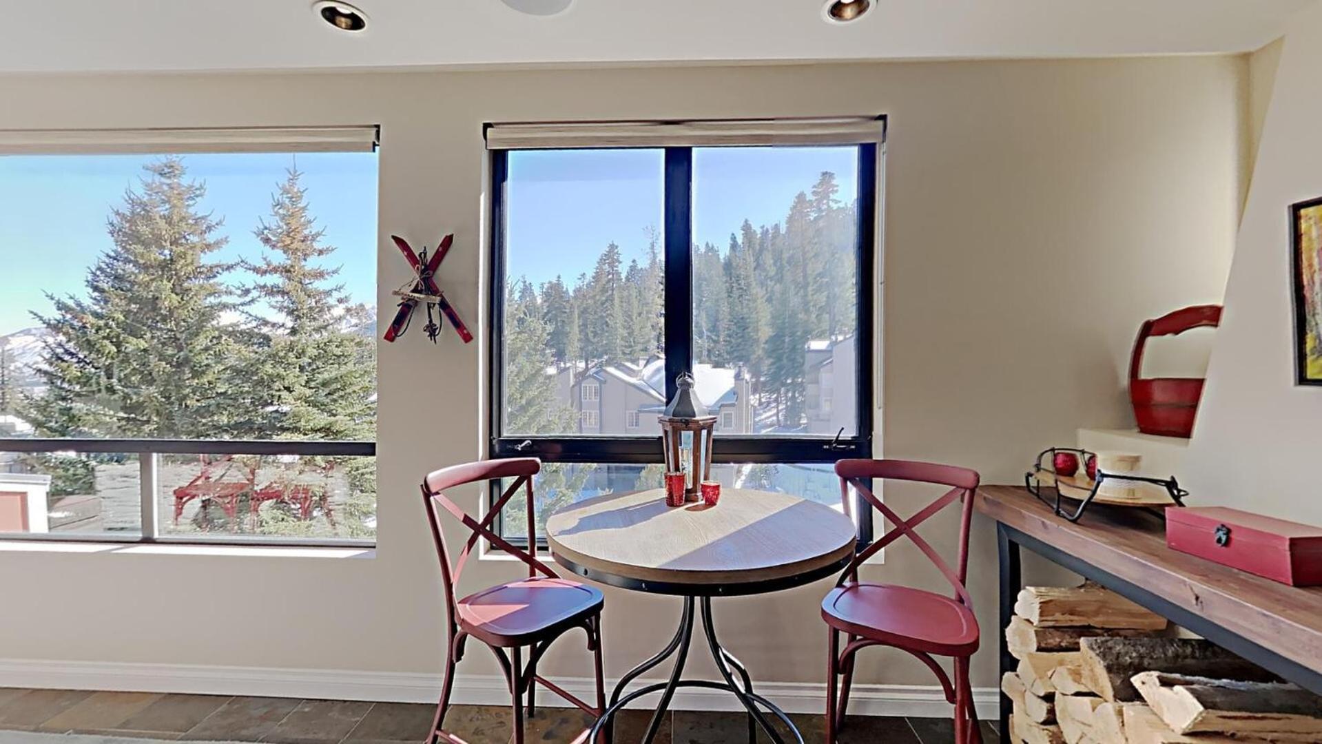 Beautiful 2 Bedroom With Amazing View! Appartamento *